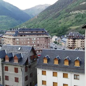 https://apartamento-centrico-viella.catalonia-hotels.com